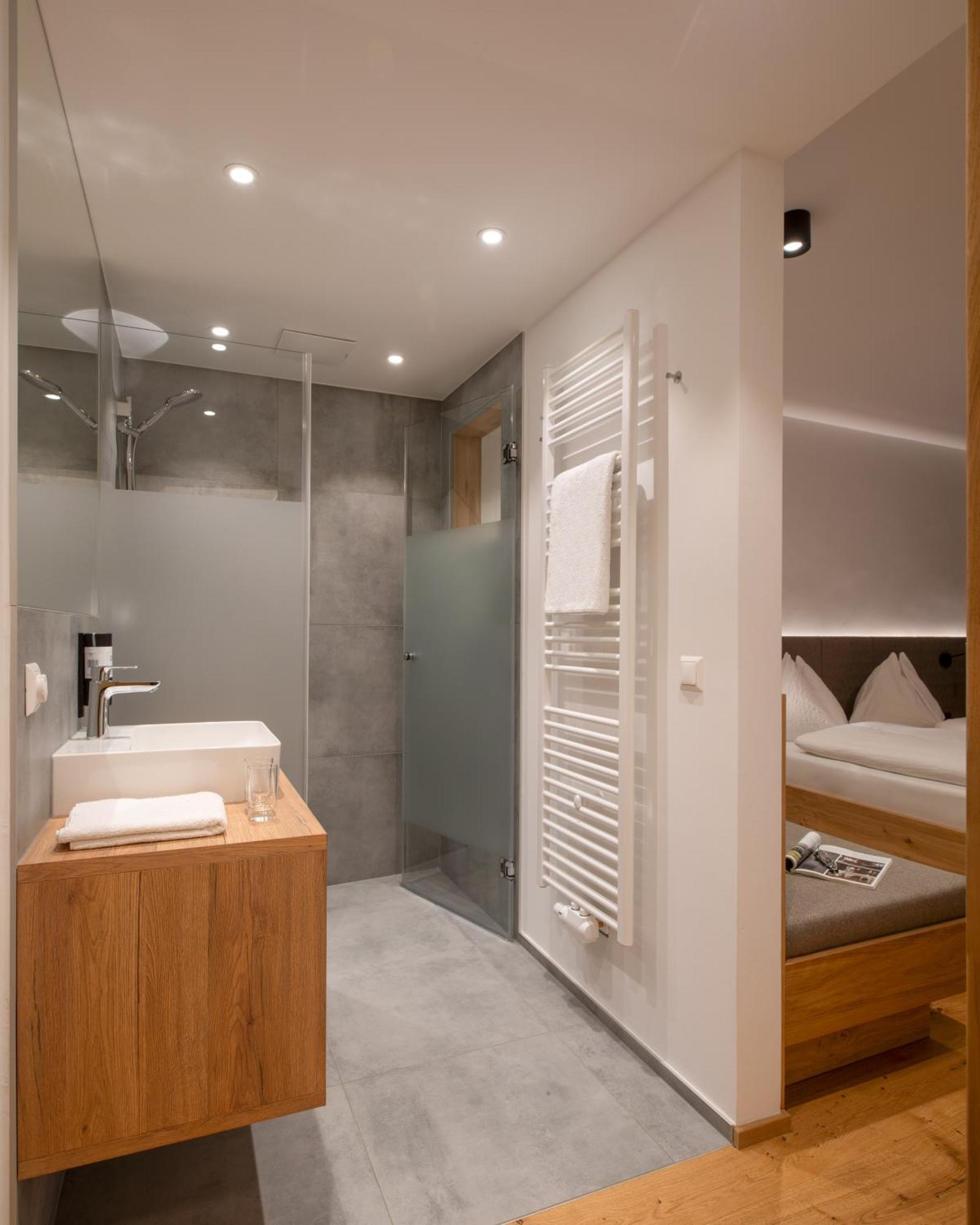 Ferienhof Neusacher Moser Weissensee Ngoại thất bức ảnh