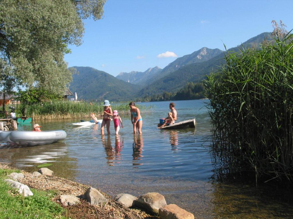 Ferienhof Neusacher Moser Weissensee Ngoại thất bức ảnh